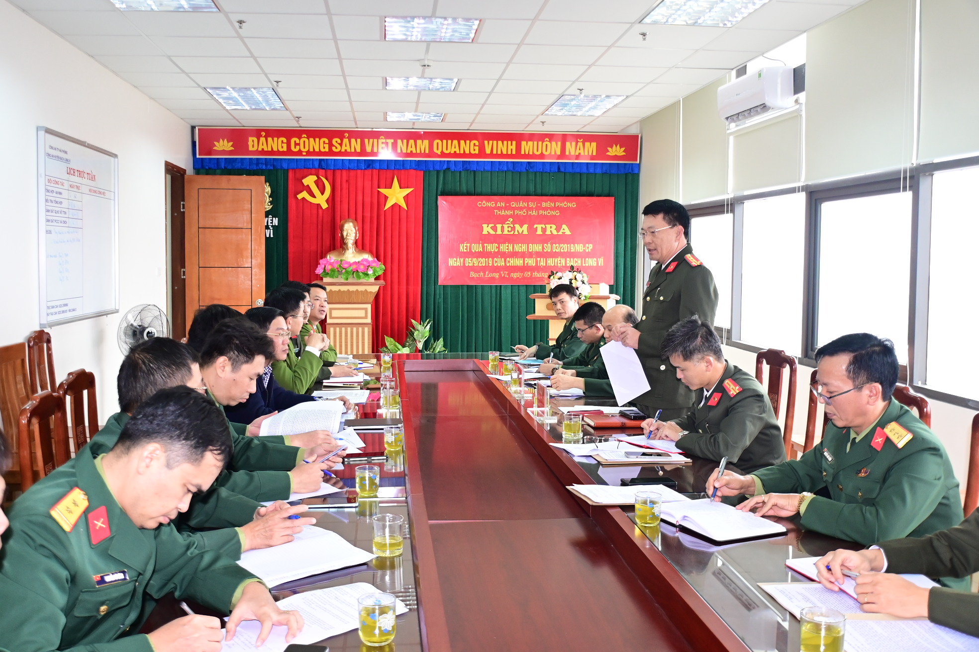 Kiểm tra công tác phối hợp giữa lực lượng Công an và Quân sự huyện Bạch Long Vĩ